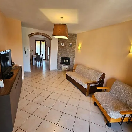 度假居 Marta 皮耶韦城